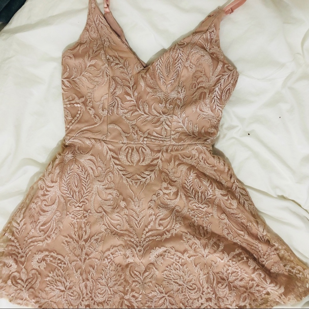 Mini dress, Speechless, homecoming, embroidery